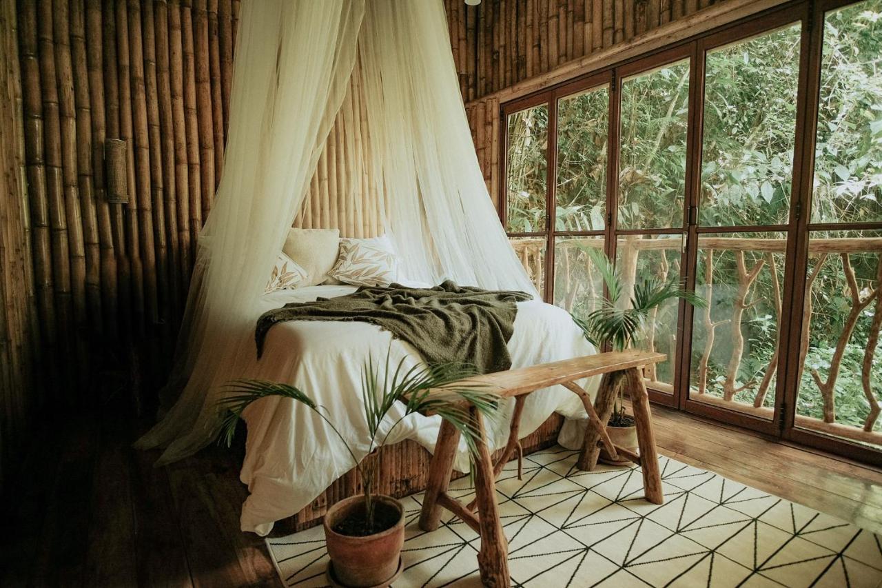 Villa Treehouse de Valentine à Balamban Extérieur photo