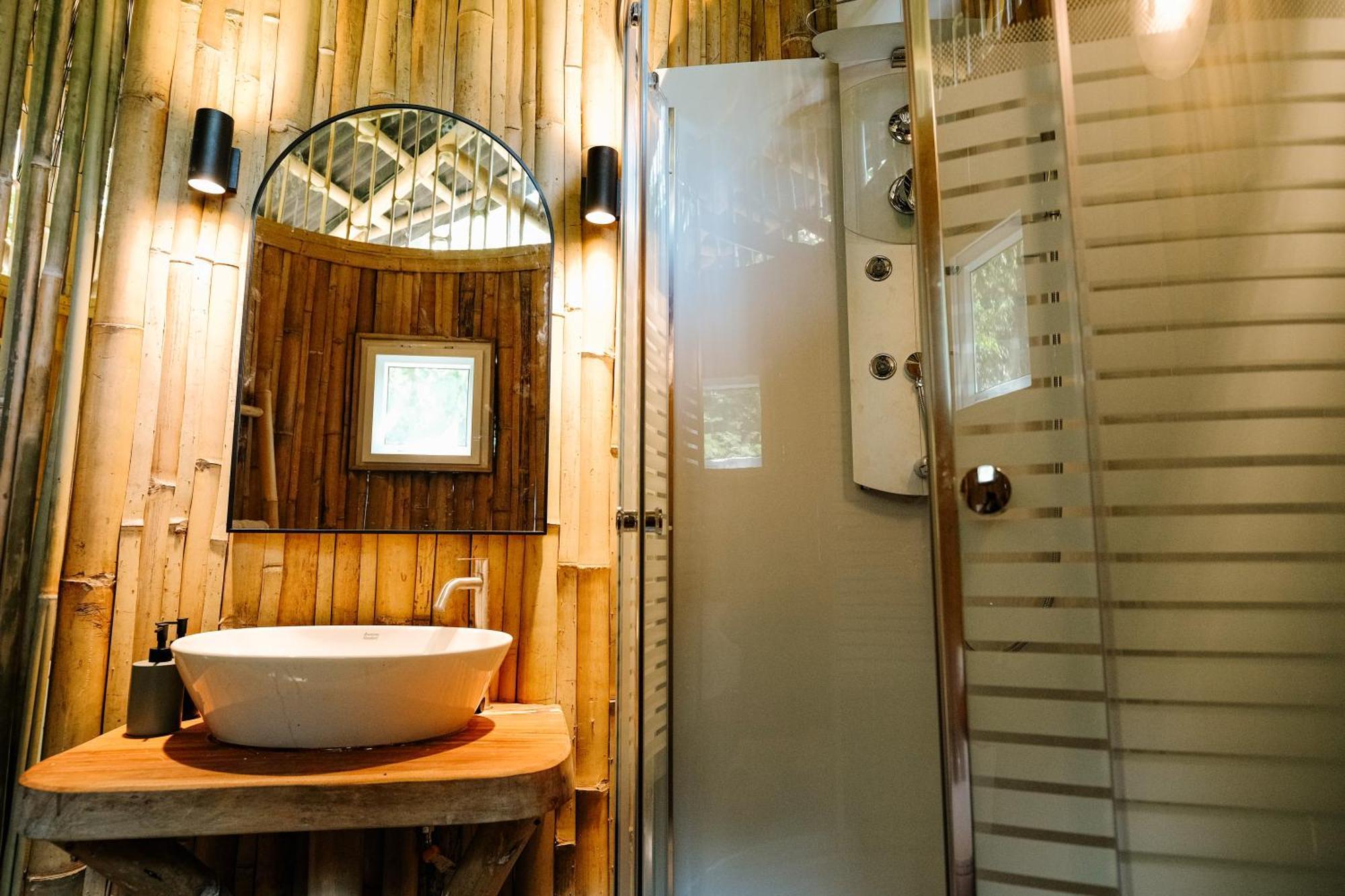 Villa Treehouse de Valentine à Balamban Extérieur photo